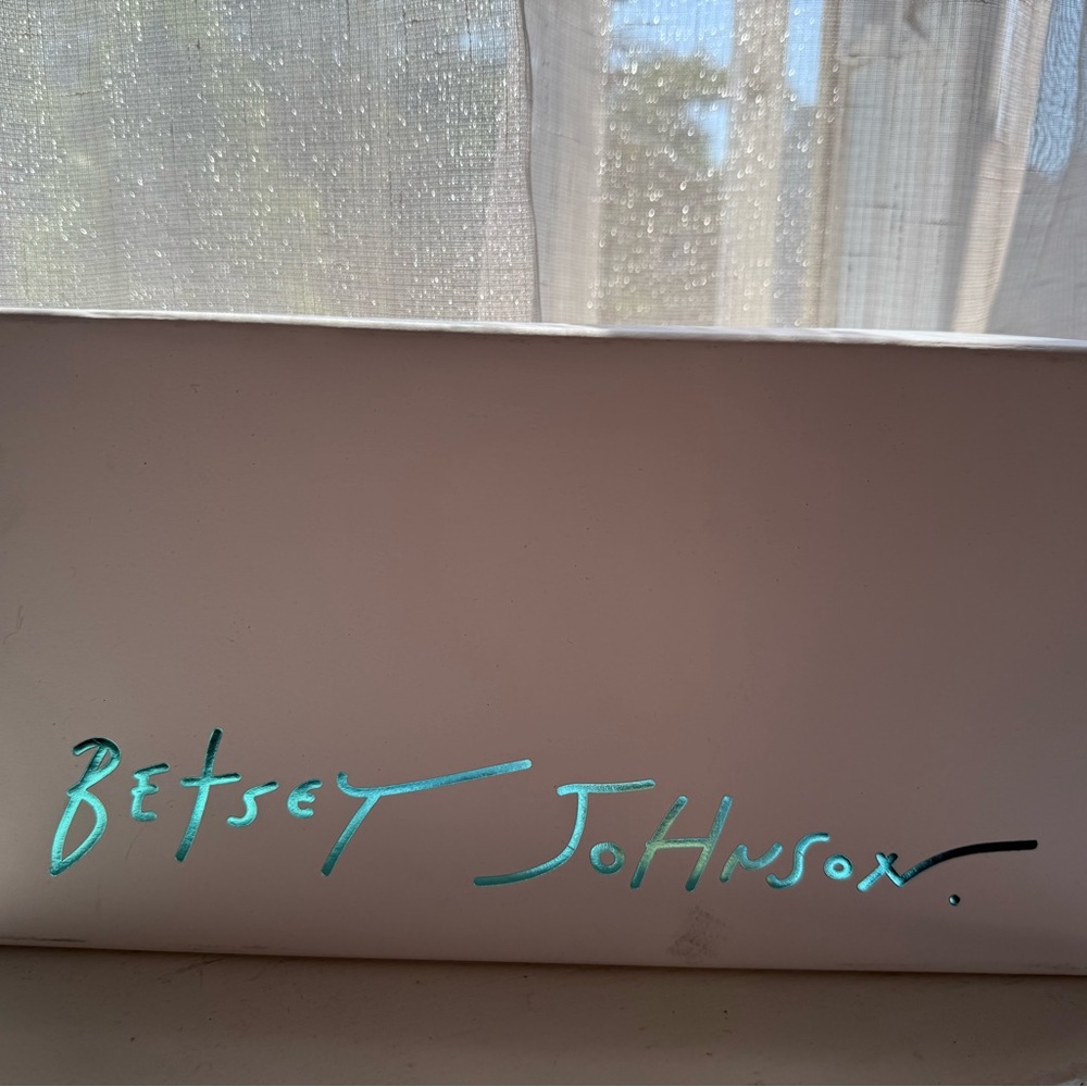 SOLD - Picture 5 of 9